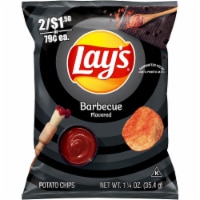 Lay's® Barbecue Potato Chips Perspective: Main