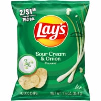 Lay's® Sour Cream & Onion Potato Chips Perspective: Main