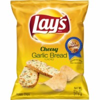 Lay's Cheesy Garlic Bread Flavored Potato Chips Perspective: Main