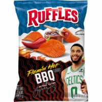 Ruffles® Flamin' Hot® BBQ Potato Chips Perspective: Main