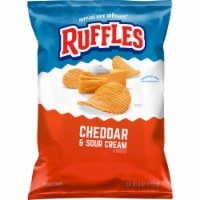 Ruffles® Cheddar and Sour Cream Potato Chips Perspective: Main