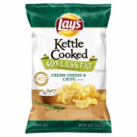 Lay's® Kettle Cooked Cream Cheese & Chive Potato Chips Perspective: Main