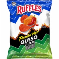 Ruffles Flamin' Hot Queso Cheese Chips