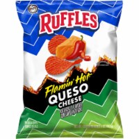 Ruffles® Flamin' Hot® Queso Cheese Chips Perspective: Main