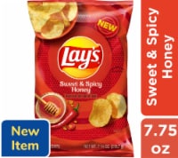 Lay's® Sweet & Spicy Honey Potato Chips Perspective: Main