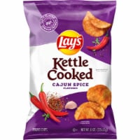 Lay's® Cajun Spice Kettle Cooked Potato Chips Perspective: Main