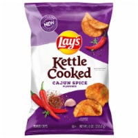 Lay's® Cajun Spice Kettle Cooked Potato Chips Perspective: Main