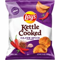 Lay's® Kettle Cooked Cajun Spice Potato Chips Perspective: Main