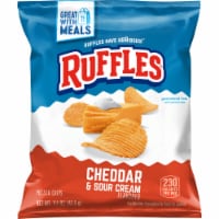 Ruffles® Cheddar & Sour Cream Potato Chips Perspective: Main