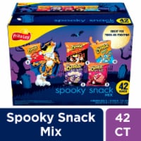 Frito-Lay® Spooky Snack Mix Chips Variety Pack Perspective: Main