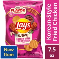 Lay's® Wavy® Korean Style Fried Chicken Potato Chips Perspective: Main