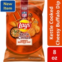 Lay's® Cheesy Buffalo Dip Kettle Cooked Chips Perspective: Main