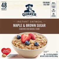 Quaker Instant Maple & Brown Sugar Oatmeal Packets Perspective: Main