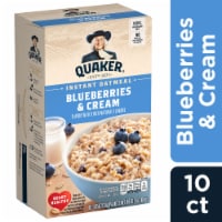 Quaker Blueberries & Cream Instant Oatmeal Perspective: Main