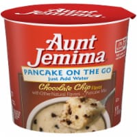 Aunt Jemima Pancake On The Go Chocolate Chip Pancake Mix Breakfast Cup Perspective: Main