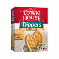 Town House Dippers Original Baked Snack Snack Crackers Perspective: Main