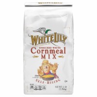 White Lily Self-Rising Enriched White Cornmeal Mix