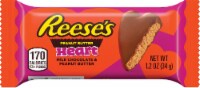Reese's Valentine's Day Milk Chocolate Peanut Butter Heart Bar Perspective: Main