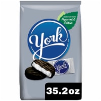 YORK Dark Chocolate Peppermint Patties Candy Party Pack Perspective: Main