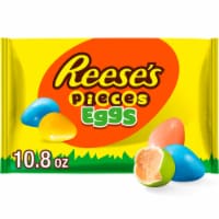 REESE'S PIECES Peanut Butter in a Crunchy Shell Eggs Easter Candy Bag Perspective: Main