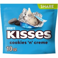 HERSHEY'S KISSES Cookies 'n' Creme Candy Share Pack Perspective: Main