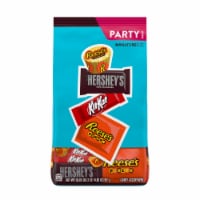 HERSHEY'S KIT KAT® and REESE'S Assorted Flavored Candy Party Pack Perspective: Main