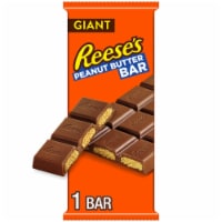 REESE'S Milk Chocolate Peanut Butter Giant Candy Bar Perspective: Main