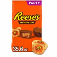 REESE'S Miniatures Milk Chocolate Peanut Butter Cups Christmas Candy Party Pack