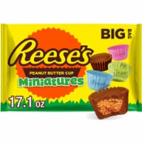 REESE'S Miniatures Milk Chocolate and Peanut Butter Cups Easter Candy Big Bag Perspective: Main