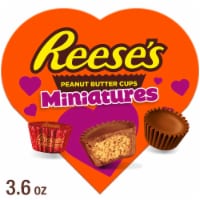 REESE'S Miniatures Milk Chocolate Peanut Butter Cups Valentine Candy Gift Box Perspective: Main