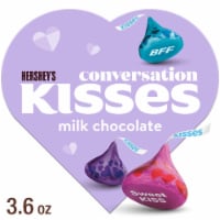 HERSHEY'S KISSES Milk Chocolate Valentine Candy Gift Box Perspective: Main