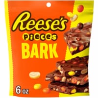 REESE'S PIECES Milk Chocolate Candy with Peanuts Bark Bag Perspective: Main