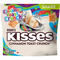 HERSHEY'S KISSES CINNAMON TOAST CRUNCH Flavored Candy Share Pack Perspective: Main
