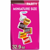 HERSHEY'S and REESE'S Miniatures Assorted Chocolate Candy Party Pack Perspective: Main