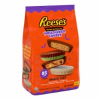 Reese's Halloween Lovers Snack Size Peanut Butter Cups Assortment Perspective: Main