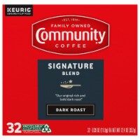 Community Coffee® Signature Blend Dark Roast Pods Perspective: Main