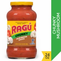 Ragu® Super Chunky Mushroom Pasta Sauce Perspective: Main