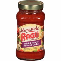 Ragu® Homestyle Roasted Garlic Pasta Sauce Perspective: Main