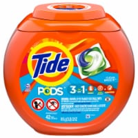 Tide Pods Clean Breeze Laundry Detergent Pods Perspective: Main