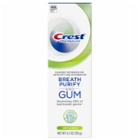 Crest® Gum and Breath Purify Fresh Mint Deep Clean Toothpaste Perspective: Main