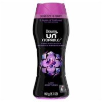 Downy Unstopables Lush Scent Boosters Perspective: Main