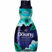 Downy Ultra Infusions Botanical Mist Fabric Softener Perspective: Main