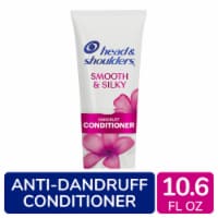 Head and Shoulders Smooth & Silky Dandruff Conditioner Perspective: Main
