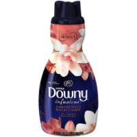 Downy Ultra Infusions Amber Blossom Conditioner Fabric Softener Perspective: Main