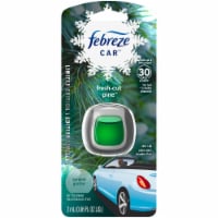 Febreze Car Fresh-Cut Pine Vent Clip Air Freshener Perspective: Main