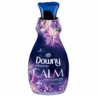 Downy Infusions Lavender & Vanilla Bean Fabric Softener Perspective: Main