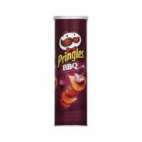 Pringles 9133455 5.57 oz Barbeque Flavored Potato Chips Can- pack of 14 Perspective: Main