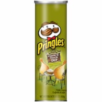 Pringles French Onion Dip Potato Crisps Perspective: Main