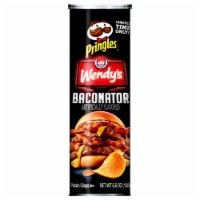 Pringles Wendy's Baconator Potato Crisps Perspective: Main