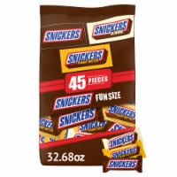 Snickers Original & Peanut Butter & Almond Variety Pack Fun Size Chocolate Candy Bars Bag